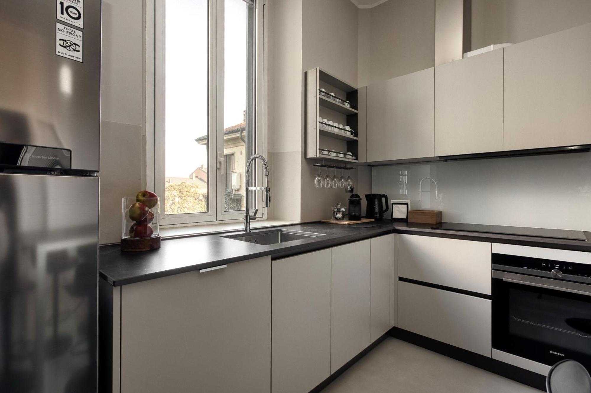 Navigli, 90 Square Meters, Free Parking Ripa Ticinese Leilighet Milano Eksteriør bilde